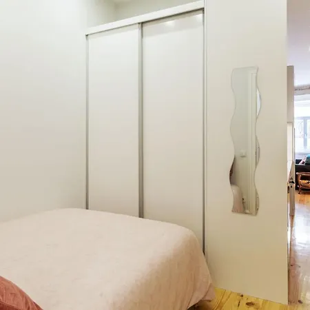 Riverside Cozy By Lovelystay Apartment *